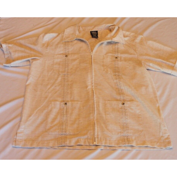 John Blair Mens Polo Shirt Size L Short Sleeve Light Tan 4 Pocket Full Zip Stain - Picture 1 of 9